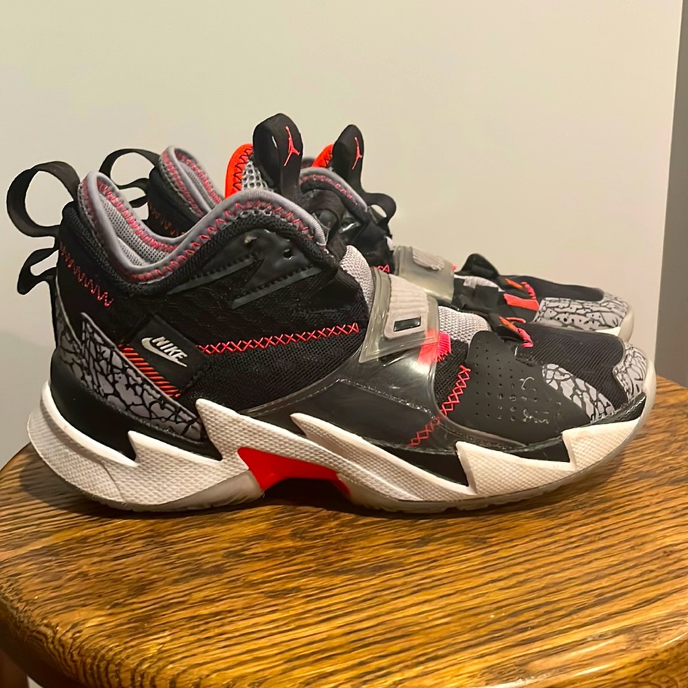Jordan Why Not? 0.3 in boys size 6